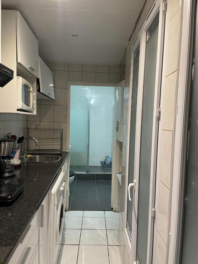Central Flat For 7 Париж Екстер'єр фото